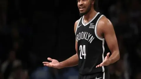 “因扎吉解析失球心态与合约未来：赛季尾期揭晓计划”